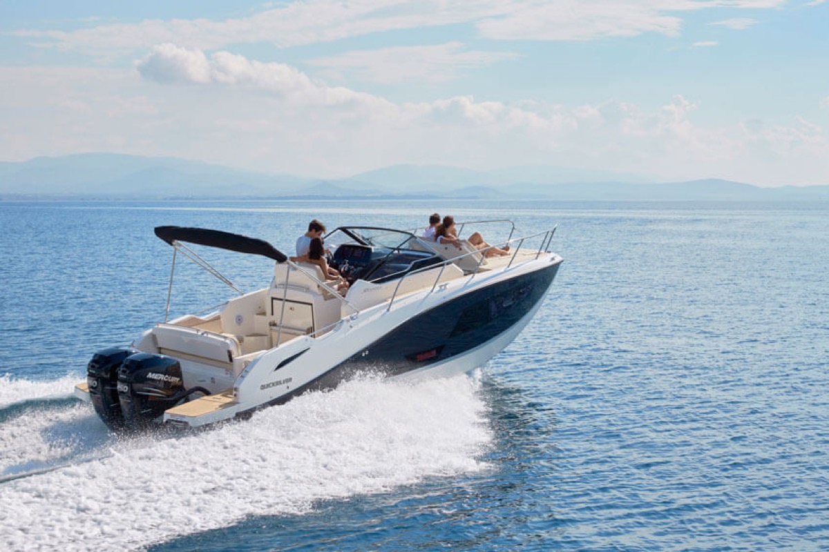 Activ 875 Sundeck