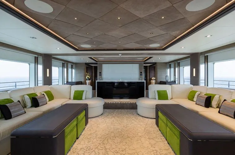 Majesty 175 上层沙龙